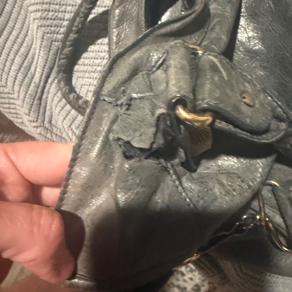 Balenciaga city Bag Large Dark Gray Leather Satchel with giant 21 Gold Hardware - Picture 7 of 13